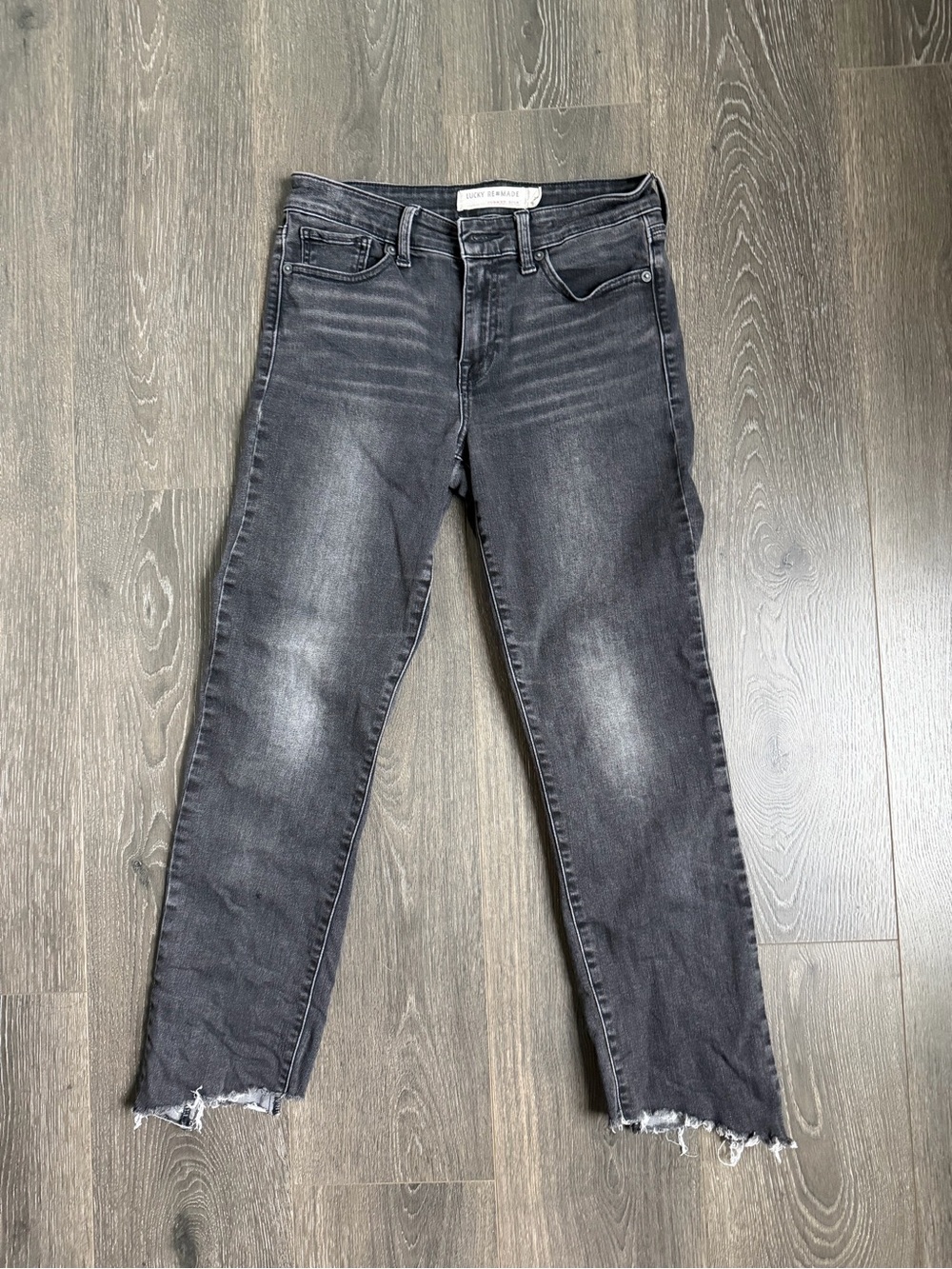 Lucky Brand Re:Made High-Rise Straight Jeans in Washed Charcoal Raw Hem Size6/28 - Picture 3 of 9